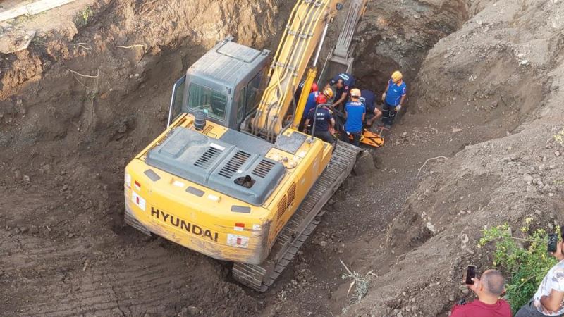 Define ararken göçük altında kalan kişi hayatını kaybetti