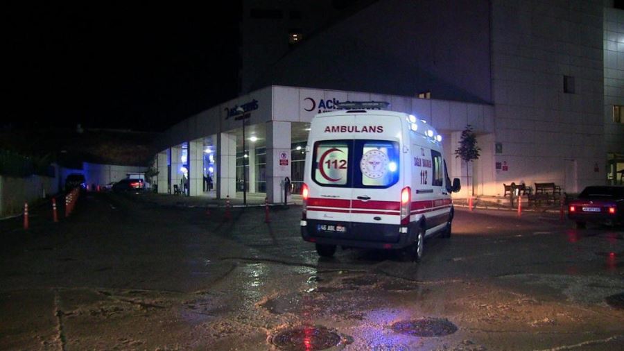 Askeri araç devrildi,  7 asker yaralandı