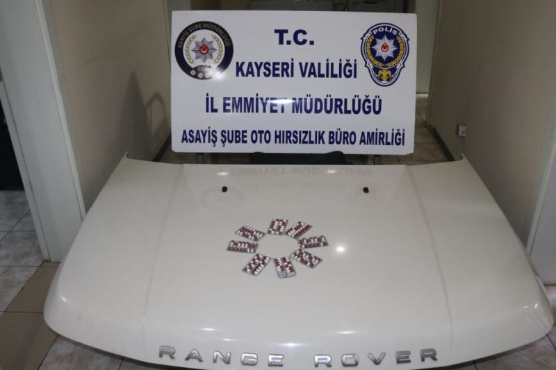 Çalıntı ve hacizli araçların parçalarını satan zanlı yakalandı