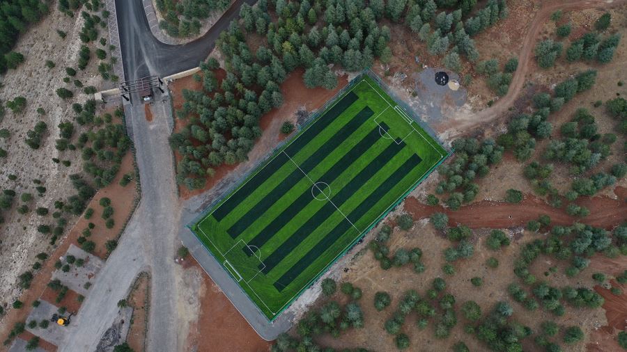 “Yalnız Ardıç” Futbol Sahası Açılışına Günler Kaldı