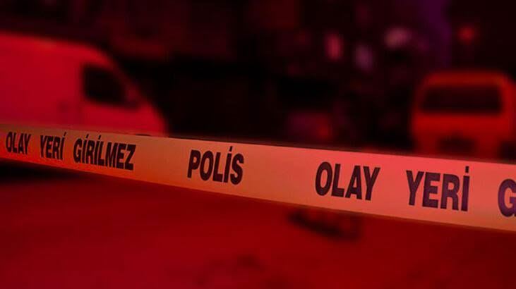 Av tüfeğiyle çevreye ve polise ateş açan kişi, bacağından vuruldu