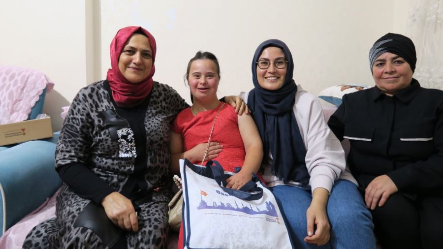 Hayriye Nur’a Sürpriz Doğum Günü 