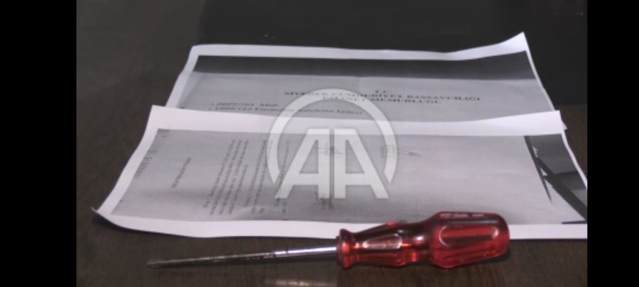 Komşusuna ödünç verdiği tornavidaya 23 yıl sonra kavuştu