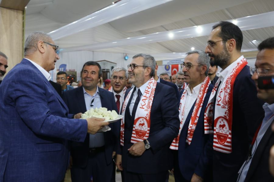 Pazarcık Belediyesi yöresel ürünlerini tanıttı 