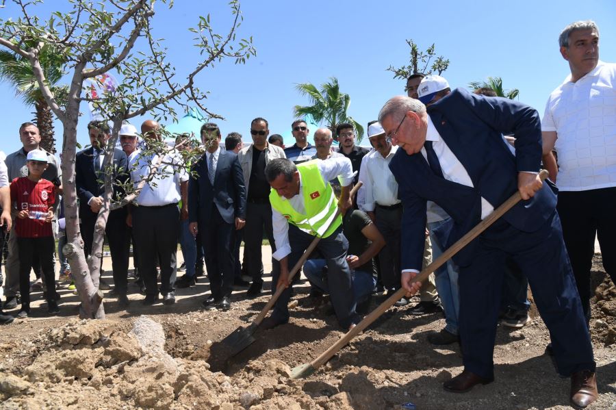 251 şehidin isimleri 251 fidanla EXPO 2023’de ölümsüzleştirildi 