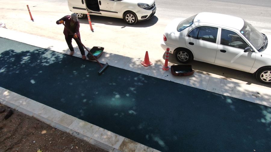 Binevler Caddesi Yenileme Projesi’nde Üstyapıya Geçildi 