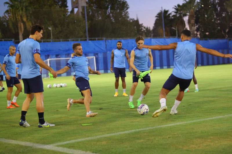 Adana Demirspor, HangiKredi Ümraniyespor maçı hazırlıklarını tamamladı