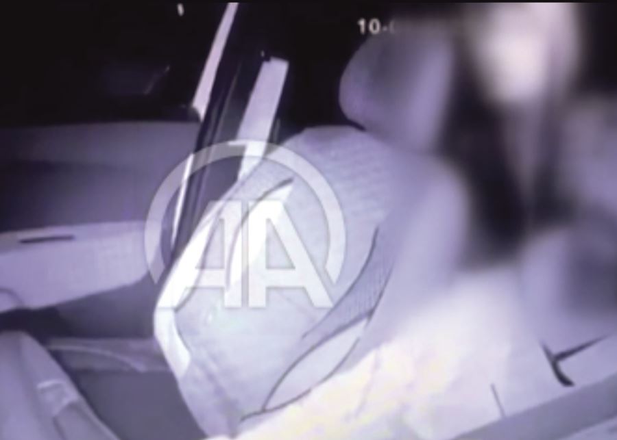 Başına parke taşıyla vurulan taksici ağır yaralandı 