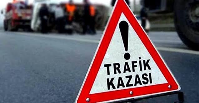 Refüje çarpan motosikletin sürücüsü öldü
