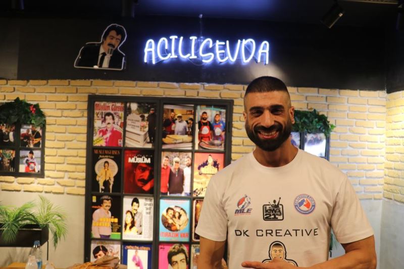 Acılı tost yeme yarışmasını Avustralyalı katılımcı kazandı