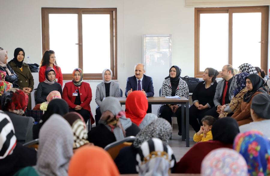 Okay, Kanuni mahallesi sakinlerinin sorunlarını dinledi