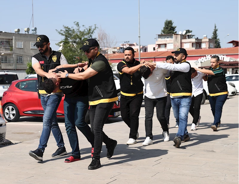 Tahsilata giden uncunun parasını gasbeden fırıncının ortağı ile arkadaşı tutuklandı