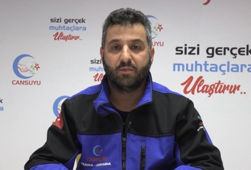 Eşini ve çocuğunu depremde kurtarmak için kendisini siper etmiş