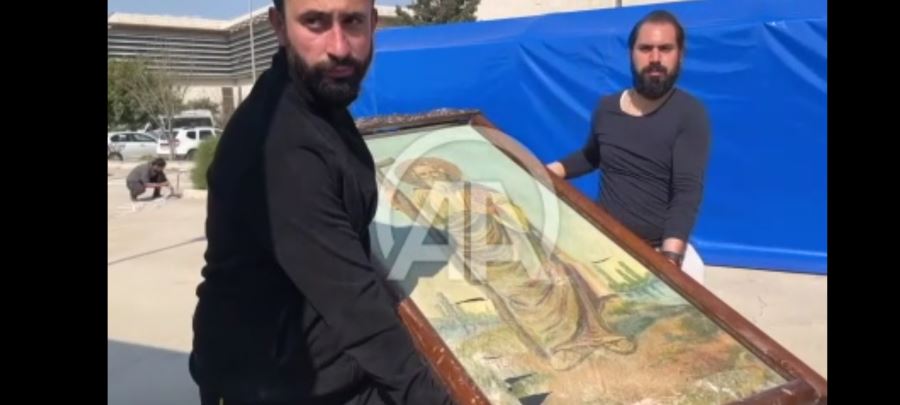 Antakya Rum Ortodoks Kilisesi enkazından çıkan tarihi eserler müzeye teslim edildi