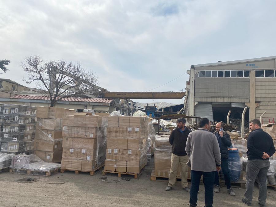 Kahramanmaraş’ta bir fabrika göçtü: 1 ölü 3 yaralı