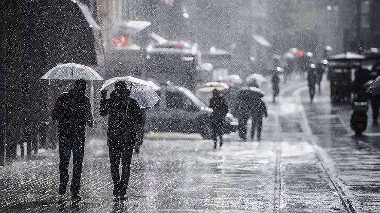 Deprem bölgesinde cuma ve cumartesi yeniden kuvvetli yağış bekleniyor