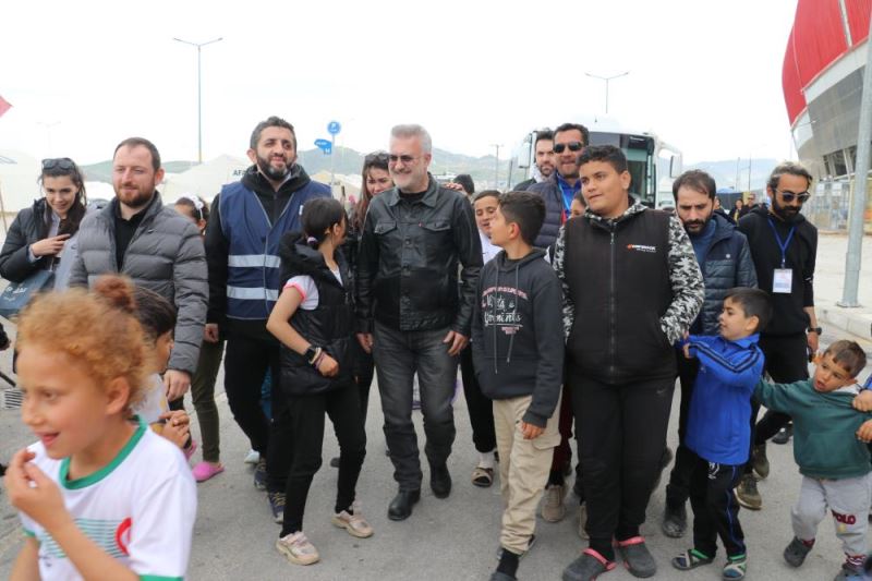 Oyuncu Tamer Karadağlı, Hatay