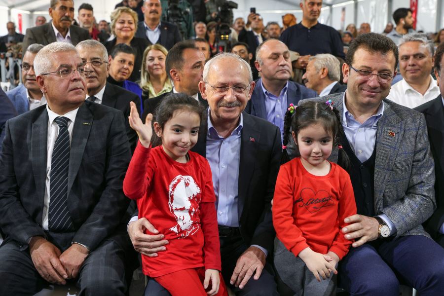 CHP Genel Başkanı Kılıçdaroğlu, deprem bölgesi Nurdağı