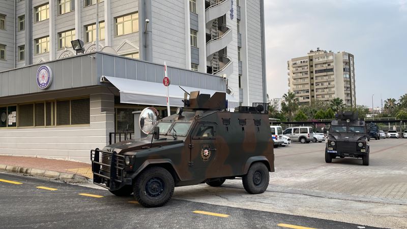 FETÖ operasyonunda 23 zanlı yakalandı