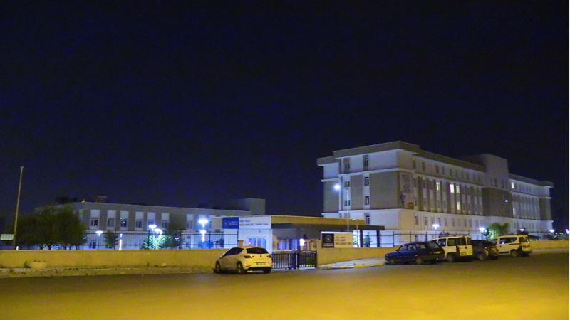 Erkek öğrenci yurdunun bahçesinde bıçaklanan güvenlik görevlisi öldü