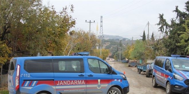 Serinlemek için sulama kanalına giren 2 kuzen boğuldu