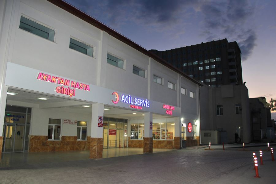 Tartıştığı eşinin bıçakladığı genç kadın öldü