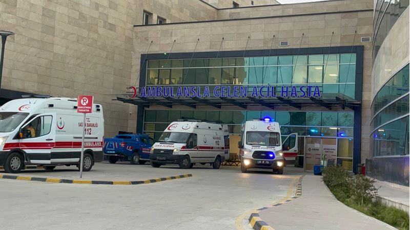 Kavgada bıçaklanan kişi hayatını kaybetti