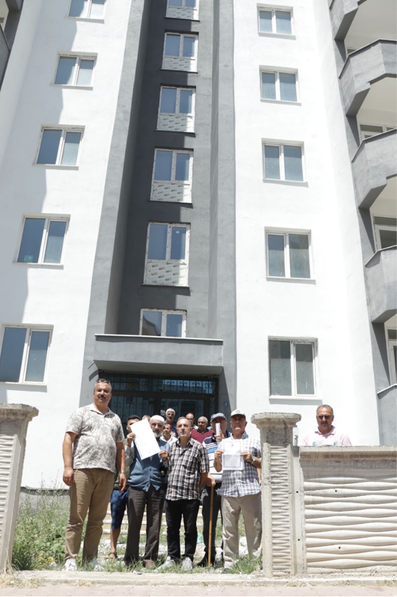 Kooperatif üyelerinin 23 yıldır binalarının teslim edilmediği iddiası