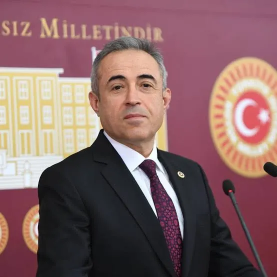 Karatutlu: “Çevre Bakanı Murat Kurum’a Söyledim: “Deprem Uyardı, Raporlar Uyardı… Dinlemediniz.”