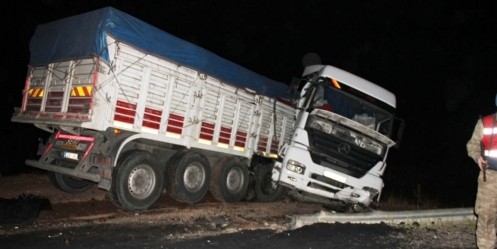 Trafik Kazası; 2 Yaralı