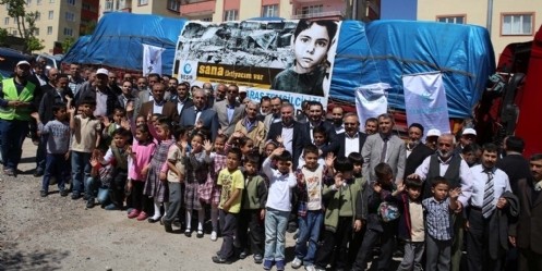 Yardım Tırı Dualarla Uğurlandı