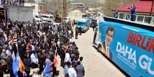 Vaat ederek, Türkiye`yi uçurumun kenarına getirdiler