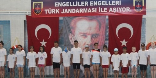 Engelliler Azim ve Mücadeleleriyle Örnek Oluyor