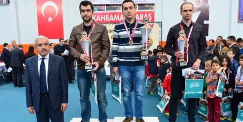 Satranç Turnuvası Ödülleri Dağıtıldı