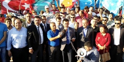 Ülkü Ocakları Çin`i Protesto Etti