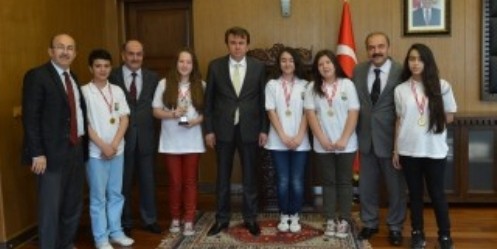 Olimpiyat Şampiyonlarından Erkoç`a Ziyaret