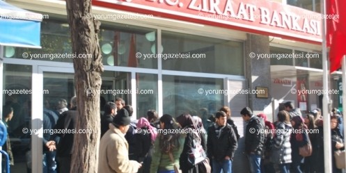 Öğrencilerin kredi bekleyişi