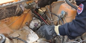 İtfaiye ekiplerinin ``kedi kurtarma`` mesaisi 