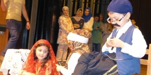 Minik Öğrenciler Marifetleriyle Büyüledi