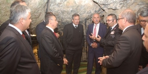 DOĞAKA heyeti, Eshab-ı Kehf`i ziyaret etti