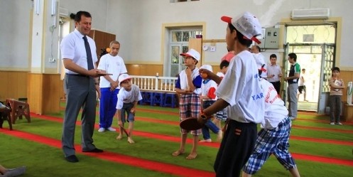 Camide badminton ve masa tenisi kursu