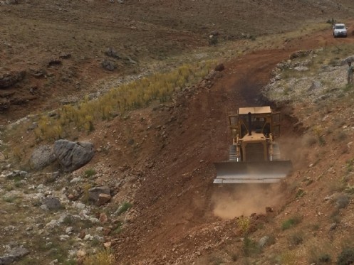 KMBB Karadede Yayla Yolunu İyileştiriyor