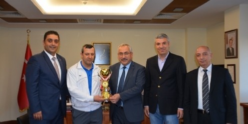 KSÜ Masa Tenisi Takımı Kahramanmaraş Birincisi Oldu