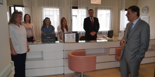 Sağlık çalışanlarının tıp bayramını kutluyorum