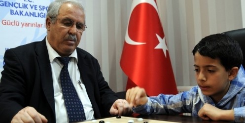 ``Dokuz kumalak``, Satranca Rakip Oldu 