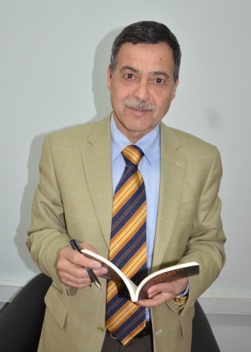 Şair Mehmet Aksu