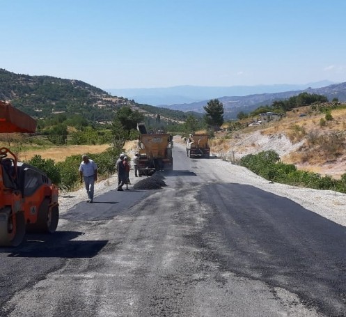 Ayşepınarı Yolunda Bakım Çalışması