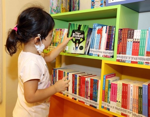 SANKO Park AVM Genel Müdürü Büyükaksu; ``Çocuk Yaşta Kitap Okuma Alışkanlığı Edinmek Gelecek Adına Büyük Önem Taşıyor``