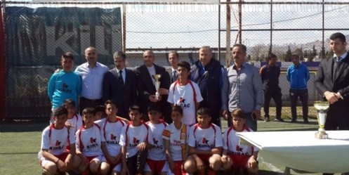 Şampiyon Hacı Bayram Veli Ortaokulu
