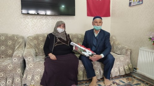 Gönüllerin Başkanı, Mahçiçek